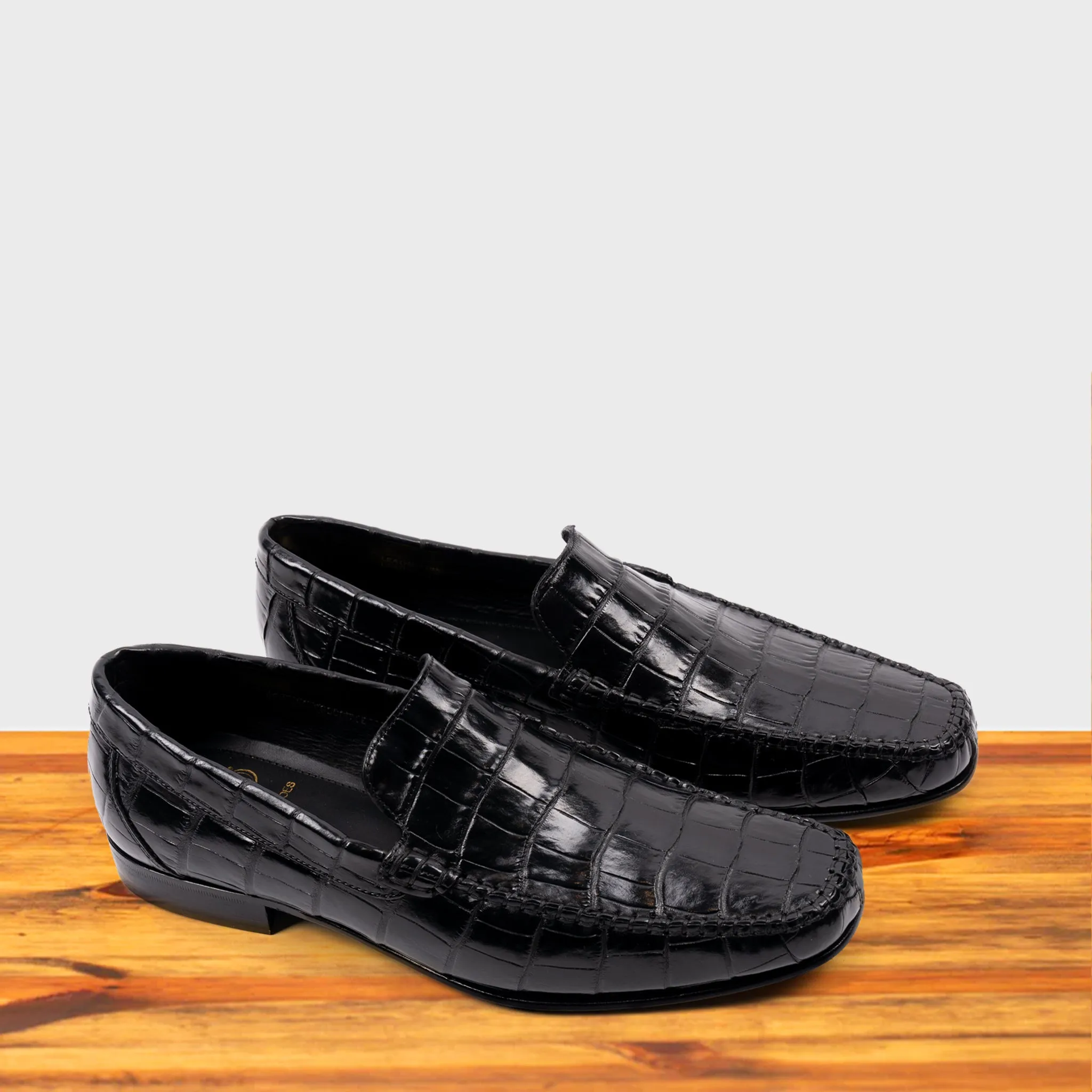 4468 Calzoleria Toscana Men's Nile Crocodile Venetian Loafer
