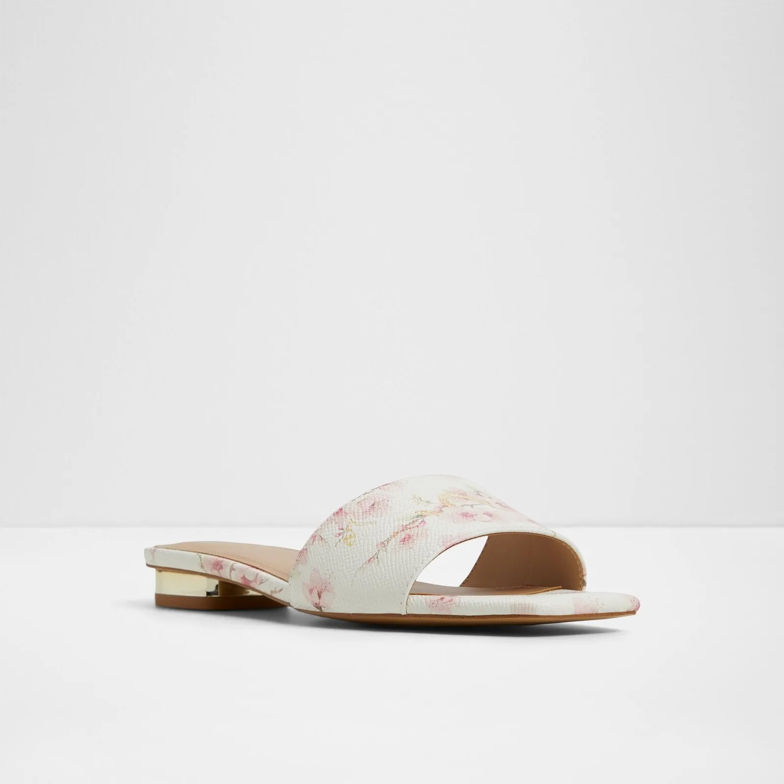 Agnis / Heeled Sandals