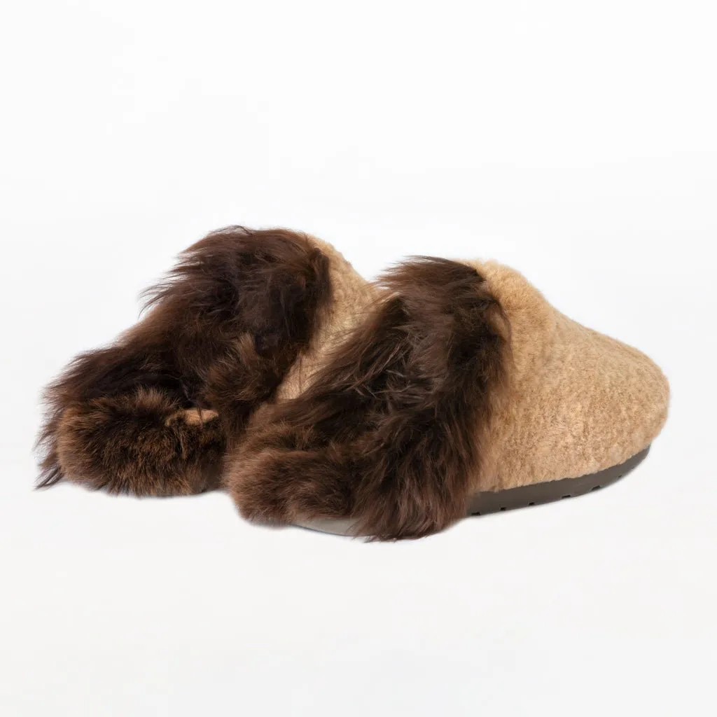 Alpaca Fur Sabo Shoe in color Vanilla