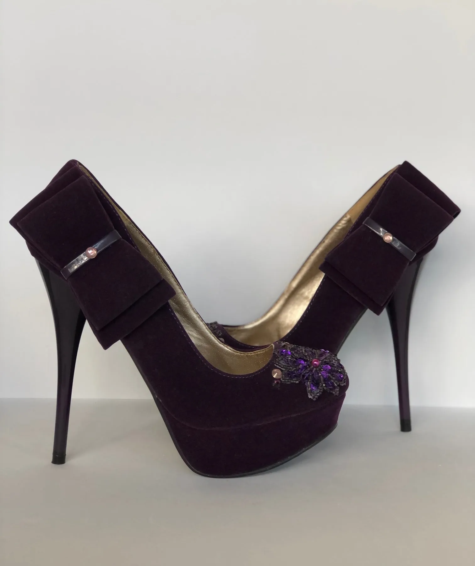 Atlantic pump Size EU 36/ USA 6