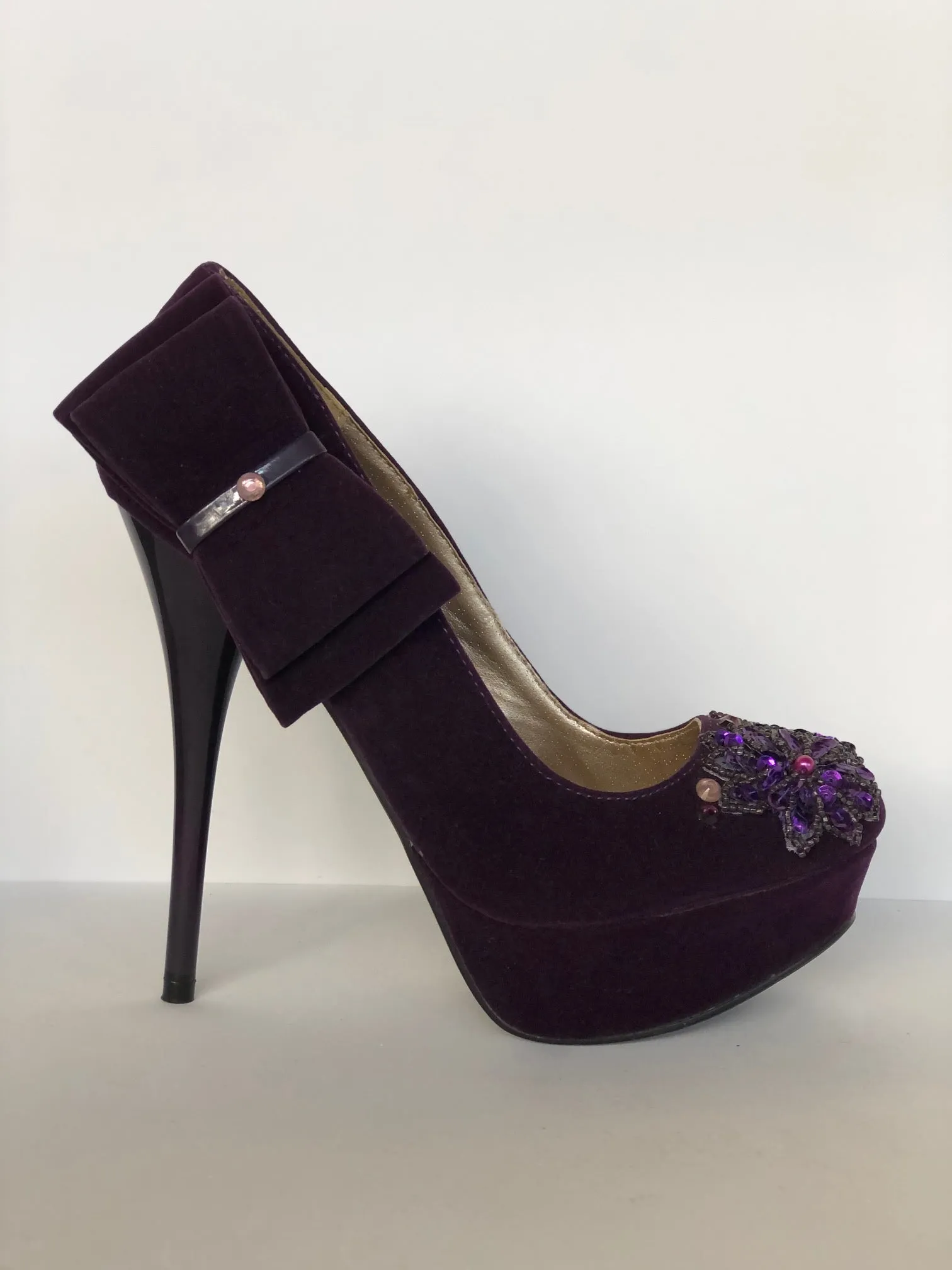 Atlantic pump Size EU 36/ USA 6