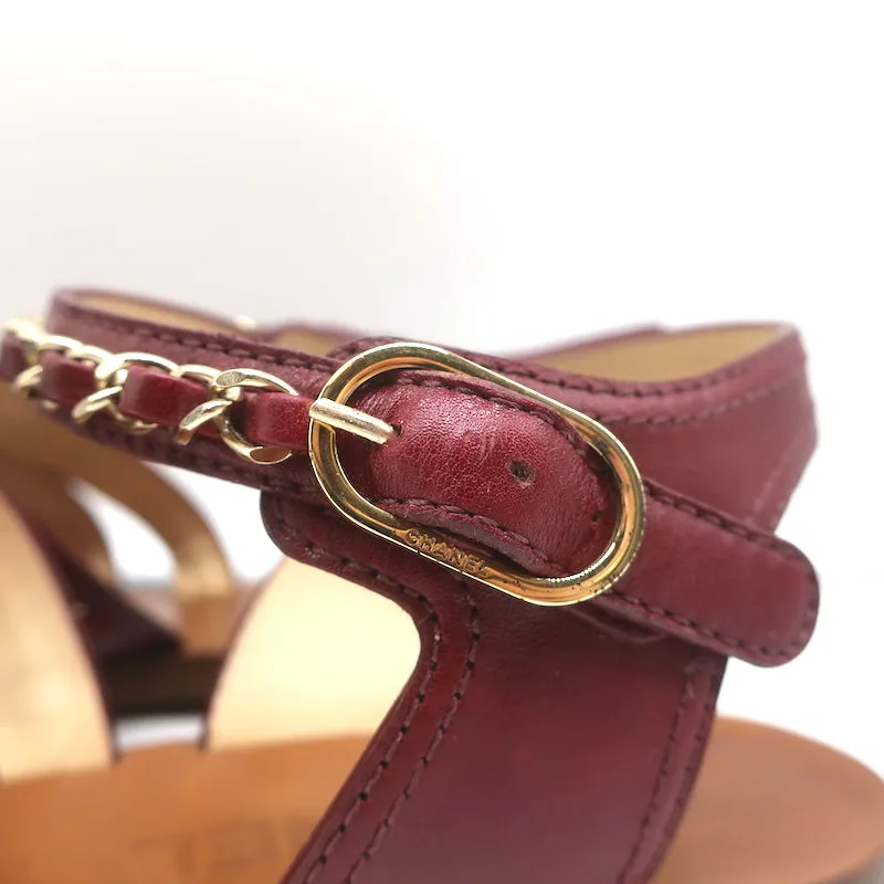 Chanel Chain-Embellished Toe Ring Sandals Red Leather Size 37 Ankle Strap Flats