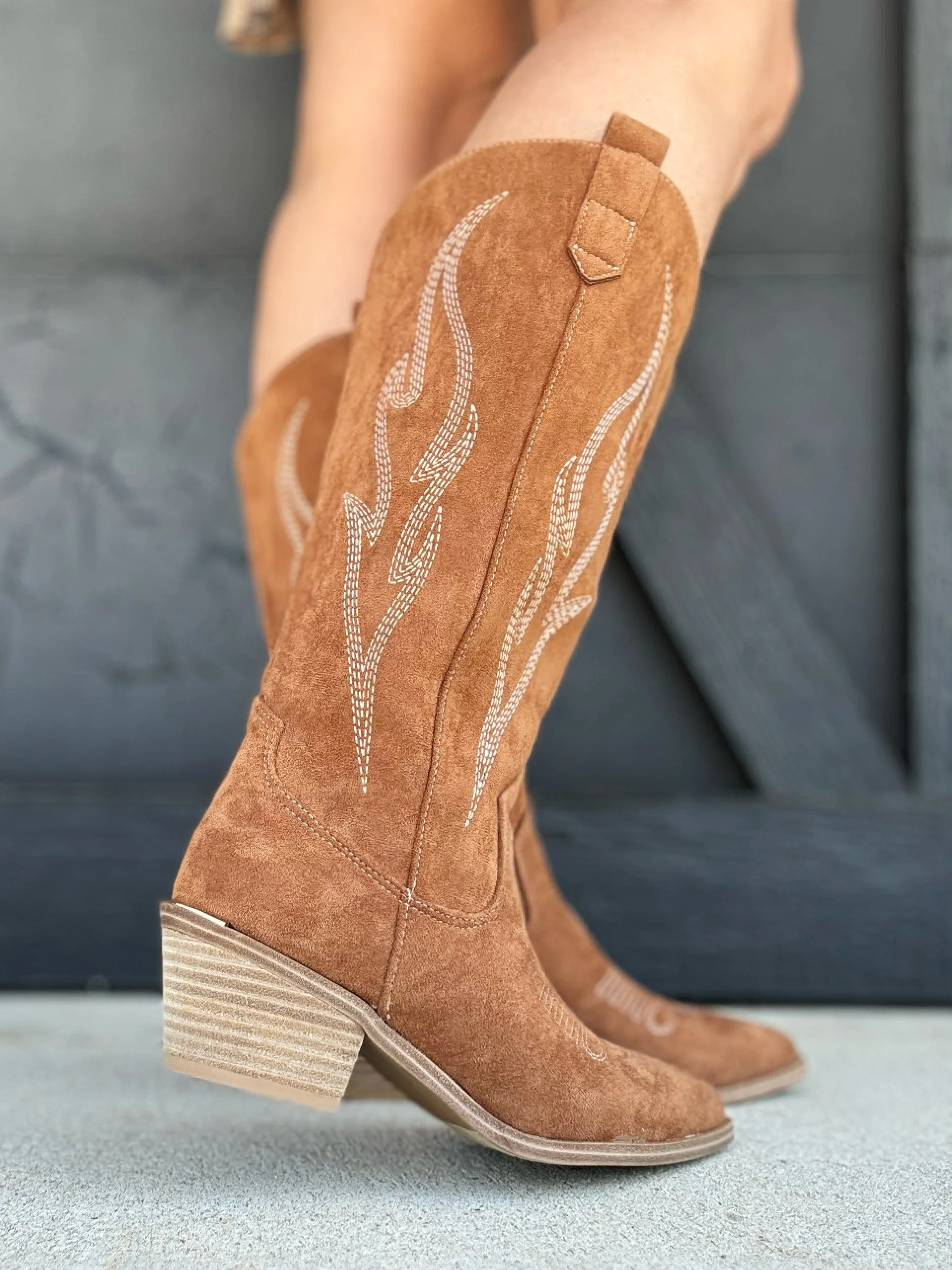 Corkys Headliner Boots In Tobacco Faux Suede