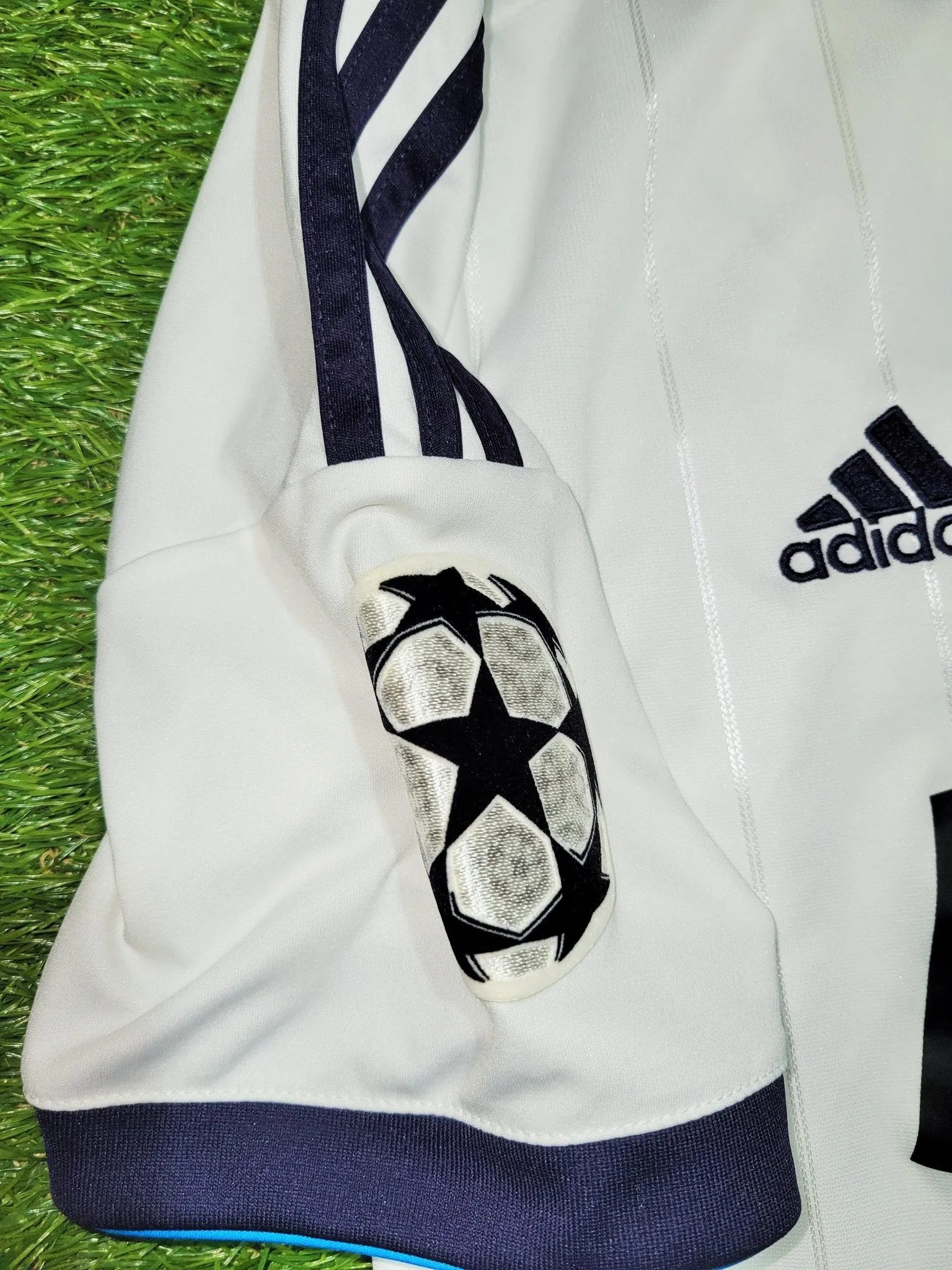 Cristiano Ronaldo Real Madrid 2012 2013 UEFA Home Soccer Jersey Camiseta Shirt M SKU# W41768