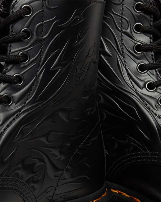 Dr Martens - 8 Eyelet Black Flame Boot