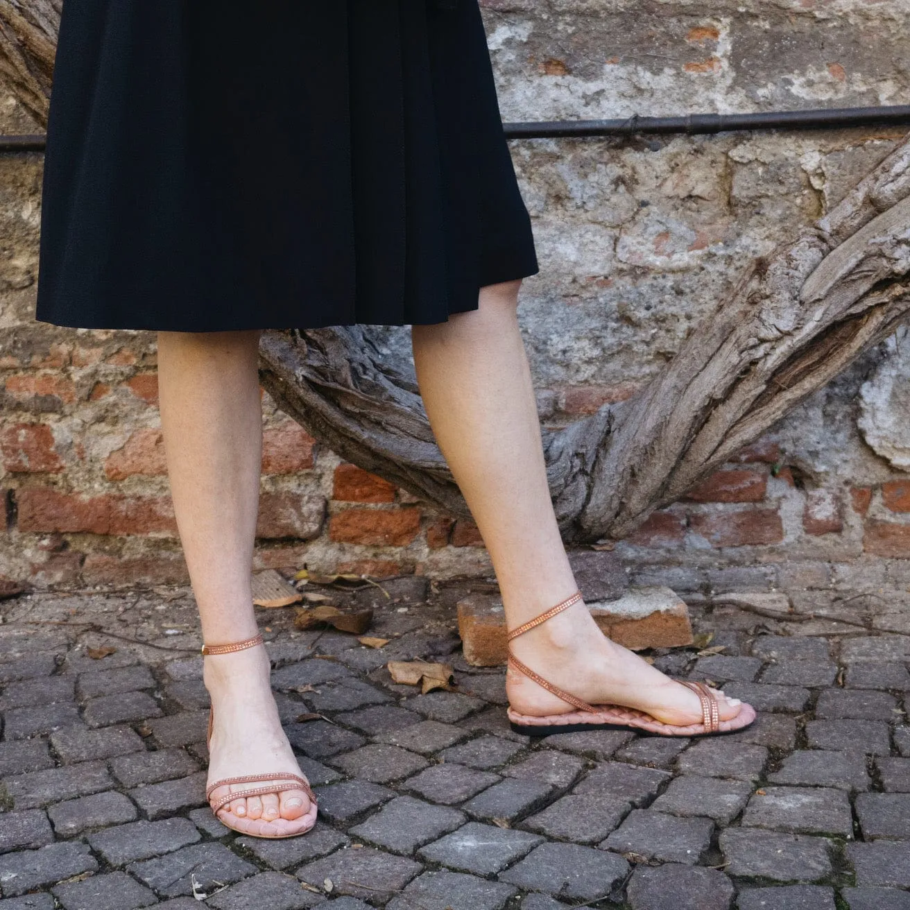 Faye Vegan Cotton Cushioned Sandals | Antique Rose Crystal
