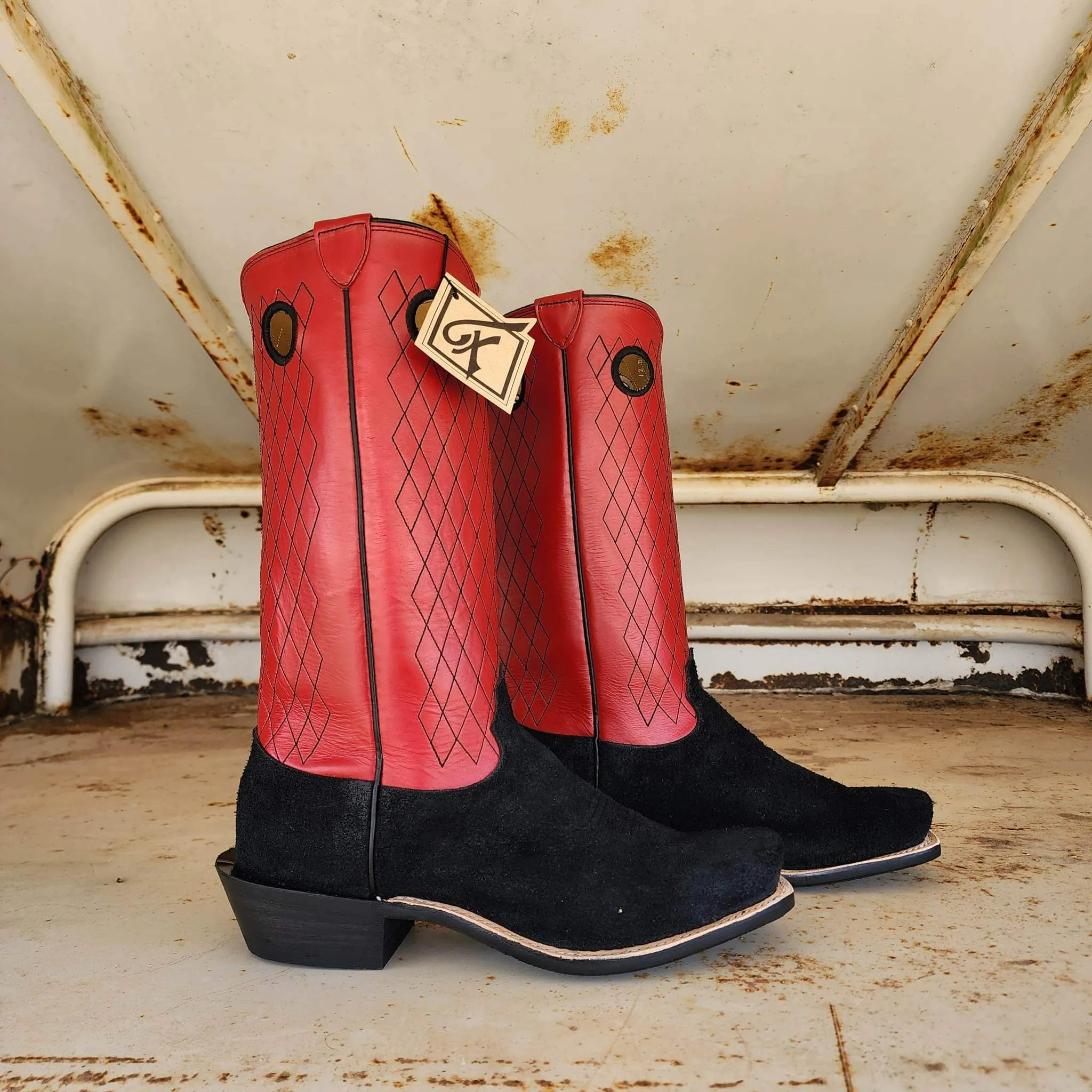 Fenoglio Picosa Creek Exclusive Black Glazed Roughout w/ Red - The Lubbock Boot - FB00101476