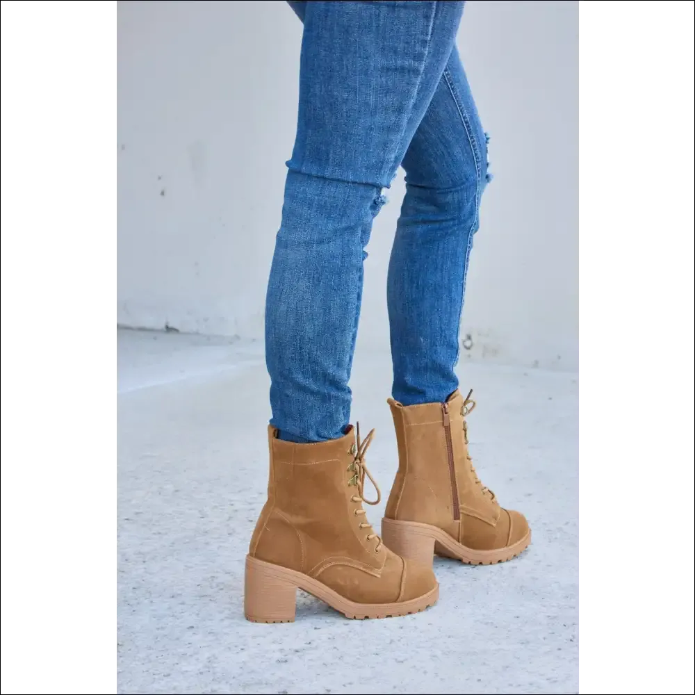 Forever Link Lace-Up Zipper Detail Block Heel Boots