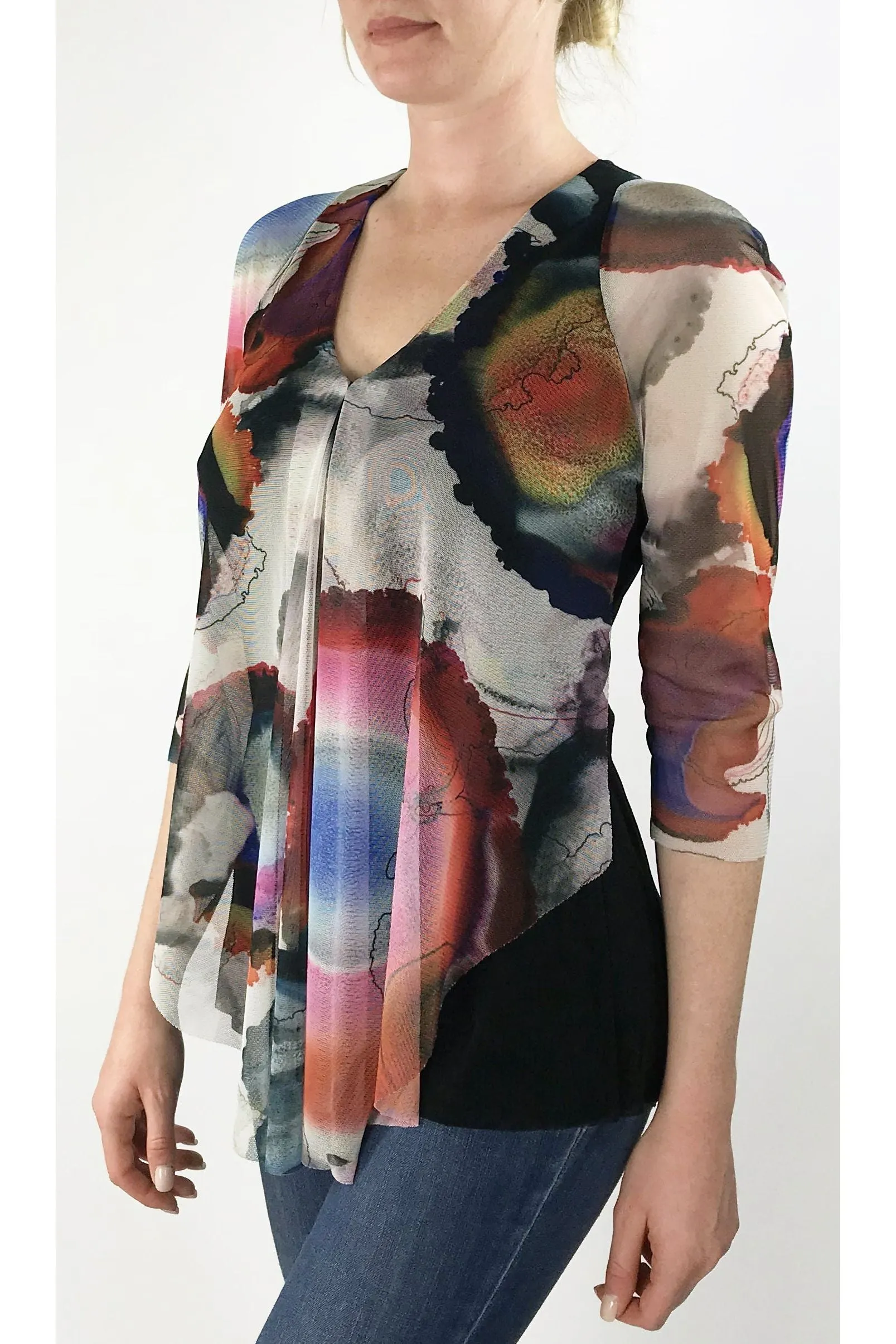 GEO V-Neck 3/4 Sleeves Print Mesh Top with Flyaway