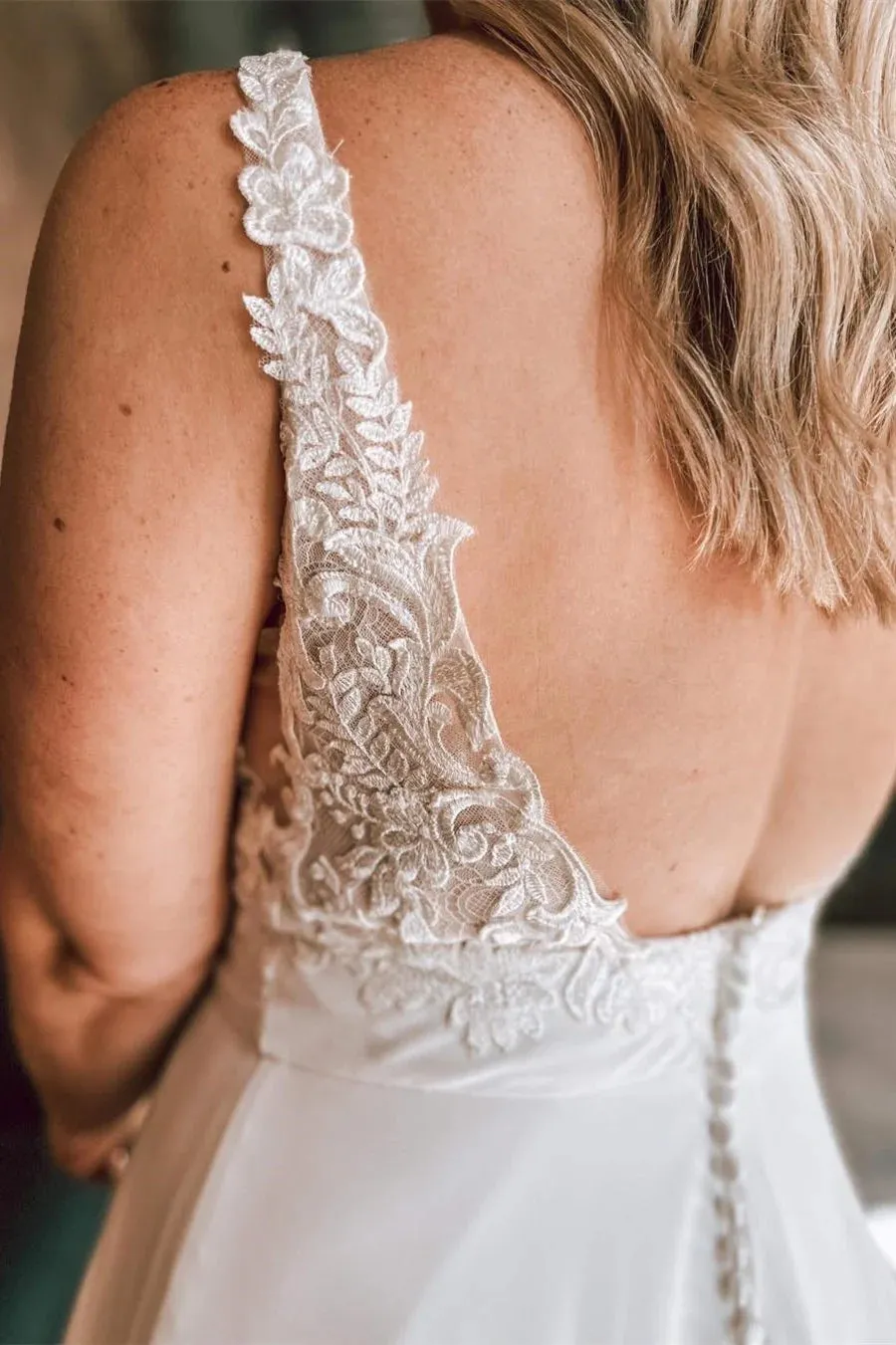 Ivory Floral Lace Open Back Long Bridal Gown Wedding Dresses TN392