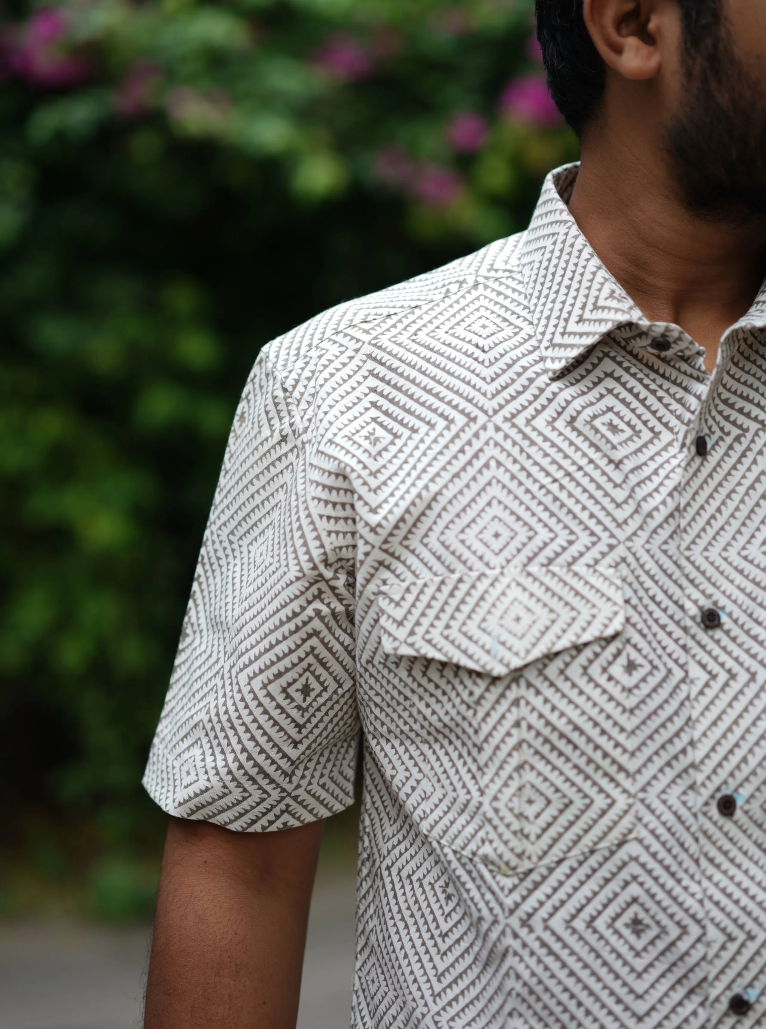 Kaleidoscope Shirt in Grey