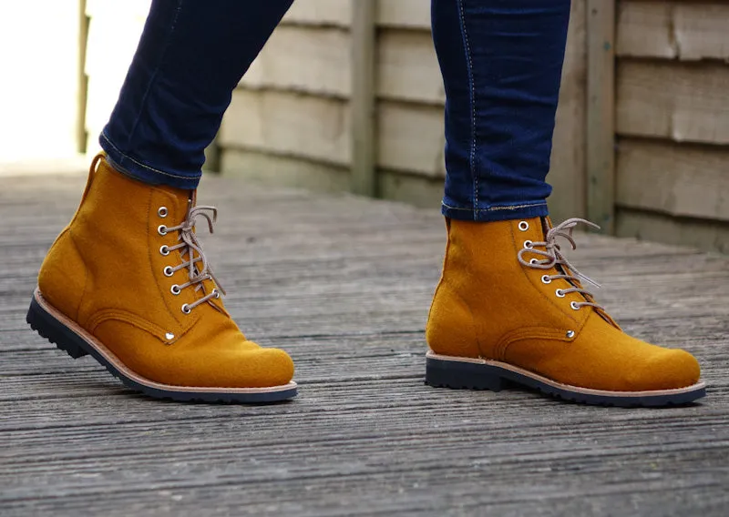 Katla Burel Lace-Up Boots - Pumpkin