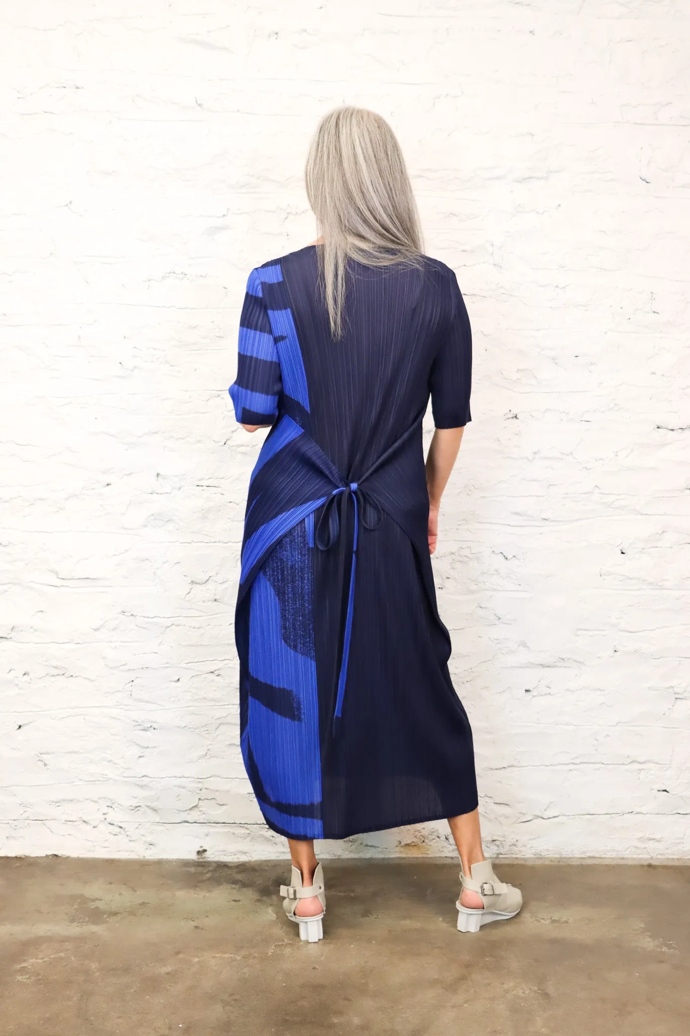 MC Oasis Blue Space Dress