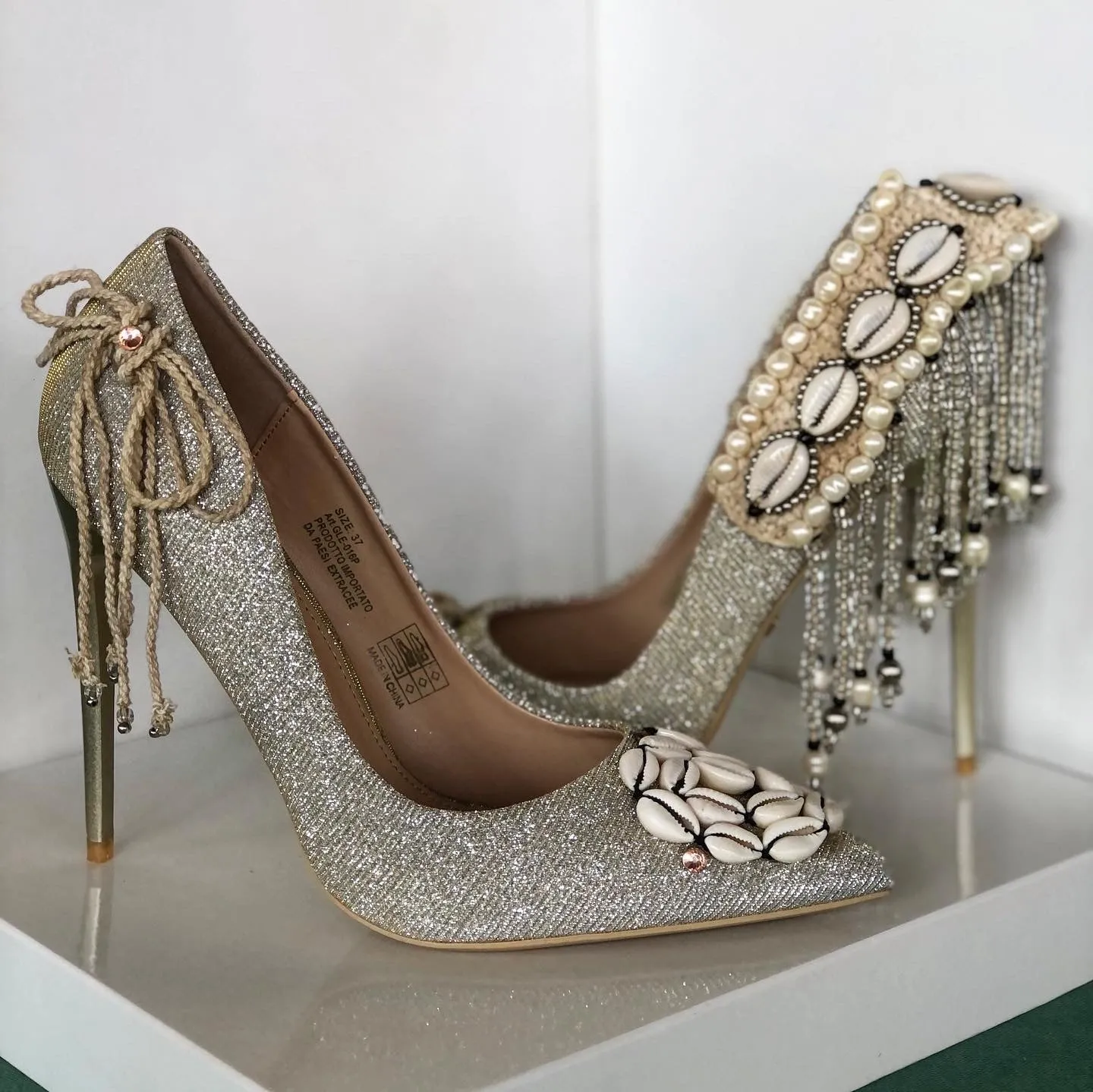 Mediterraneo pumps Size EU 37/ US 7