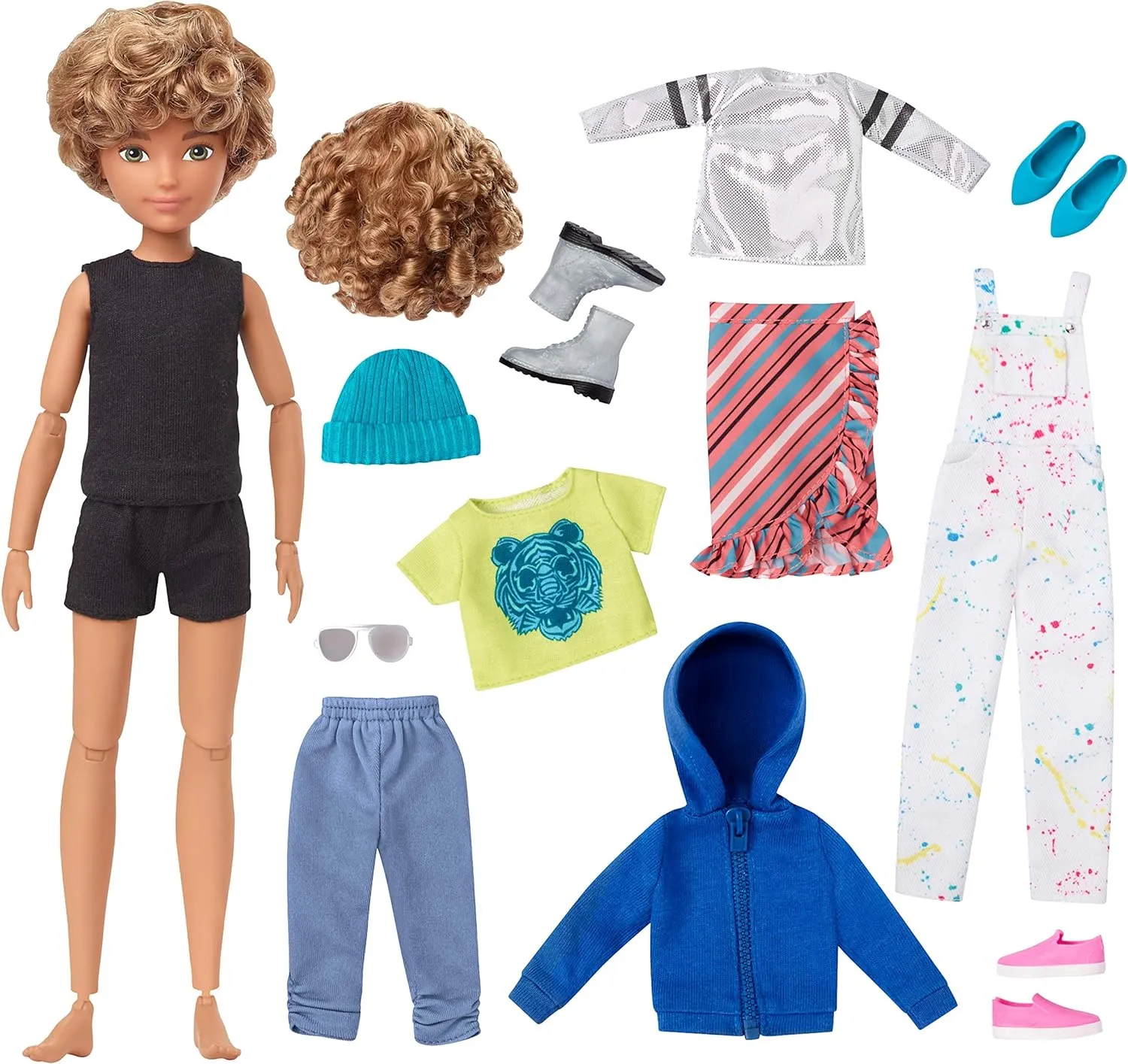NEW Creatable World Deluxe Character Kit Customizable Doll with Blonde Curly Hair, 6 Pieces Doll Clothes, 3 Pairs Shoes and 2 Accessories, Creative Play for All Kids 6 Years Old and Up Retails $50 