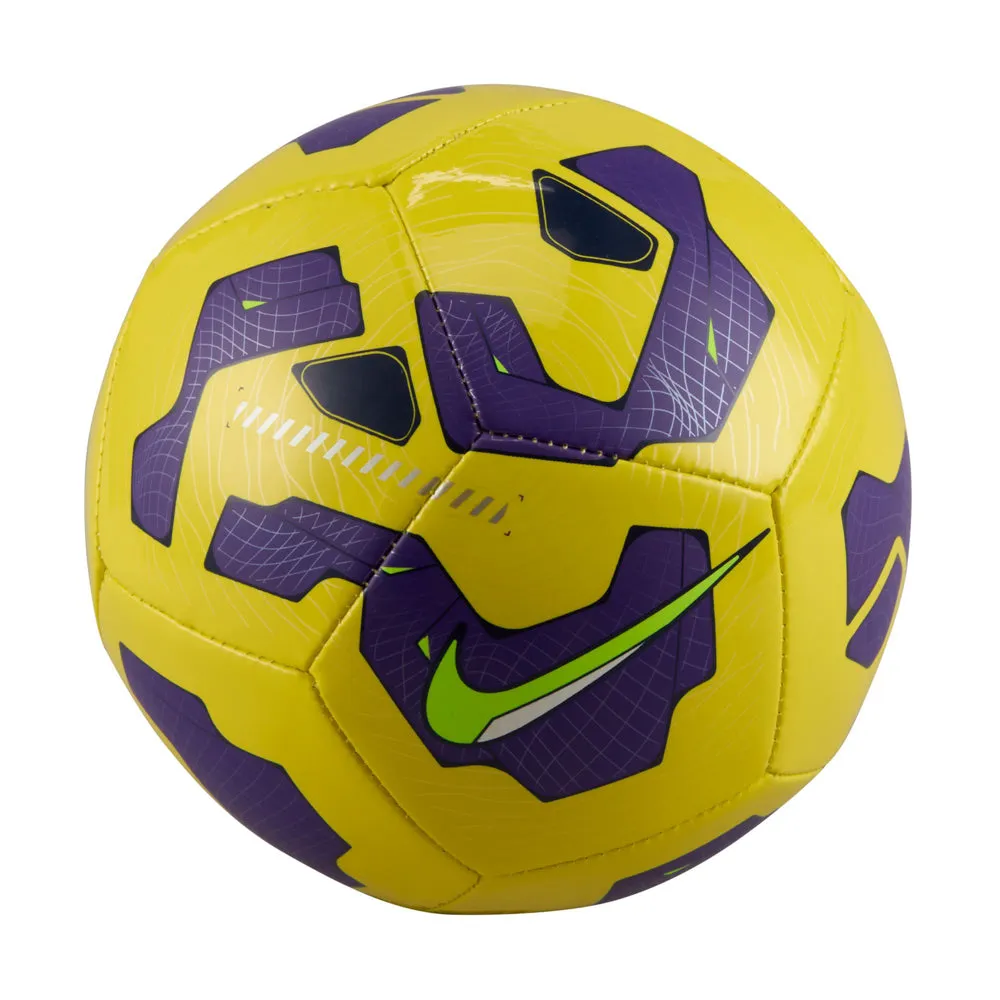 Nike Skills Mini Soccer Ball