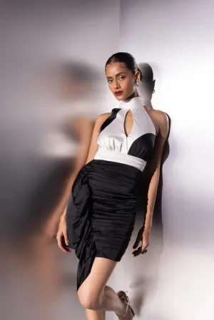 Pretty muse - white and black halterneck mini dress