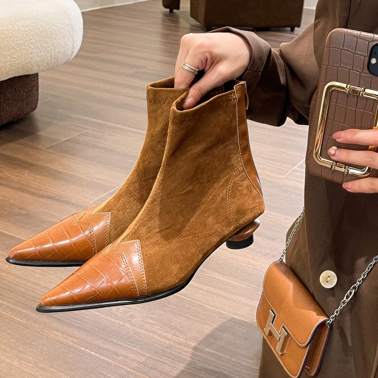 Retro Women Patchwork Pointed Boots Back Zipper Kitten Heel