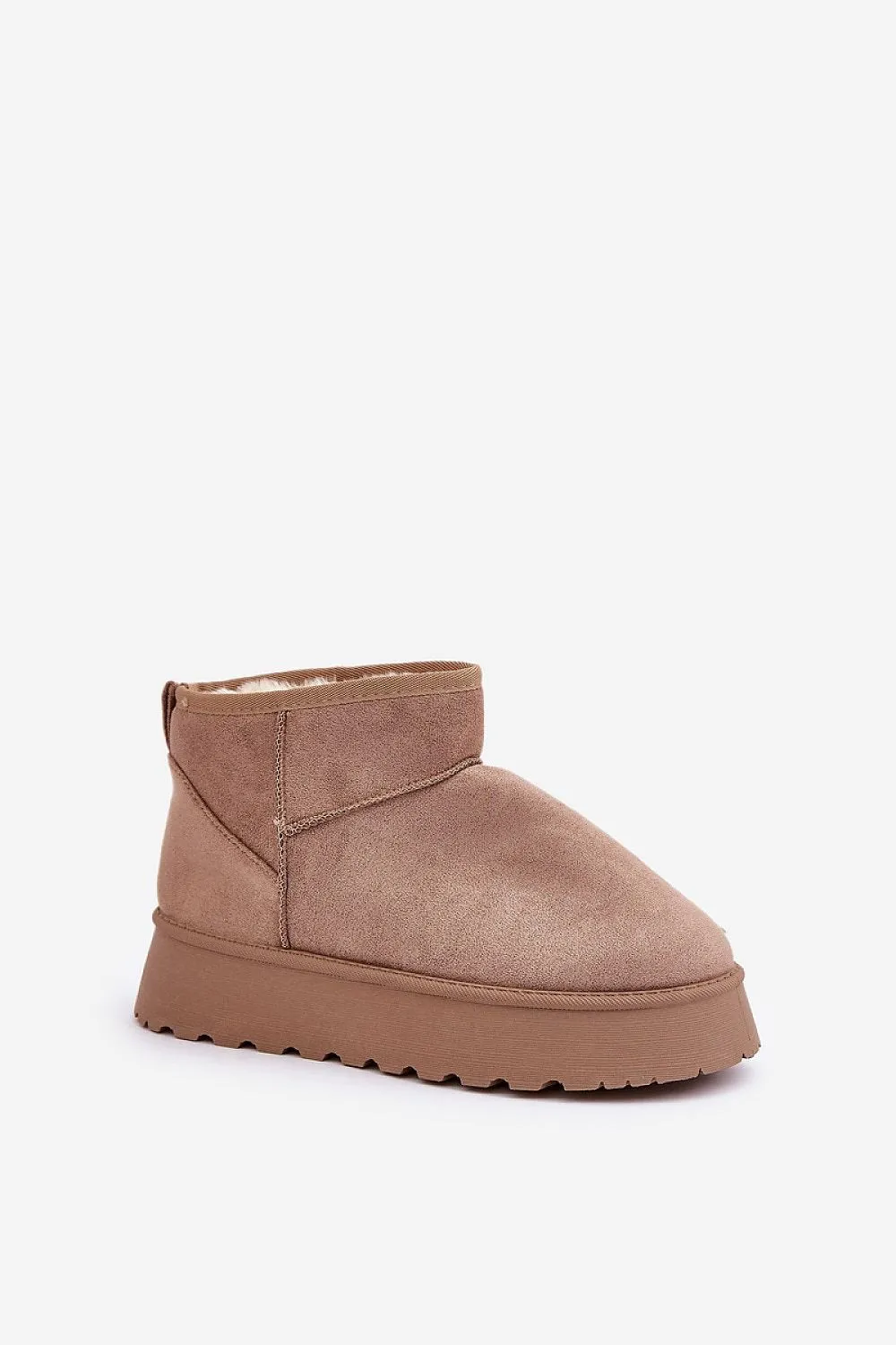 Snow boots