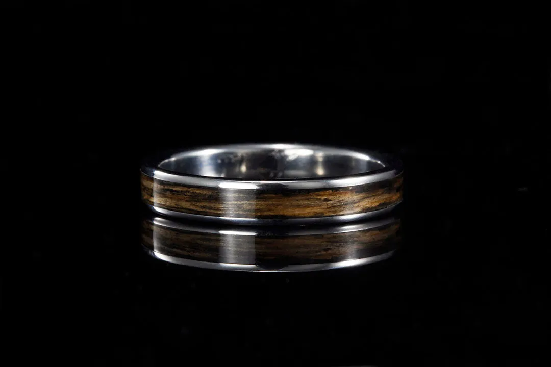 WOMEN'S WHISKEY BARREL WOOD TITANIUM BAND